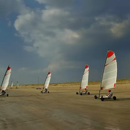 Maisonnette Avec Piscine, Animaux Acceptés à La Faute-sur-mer - Fr-1-194-329 *